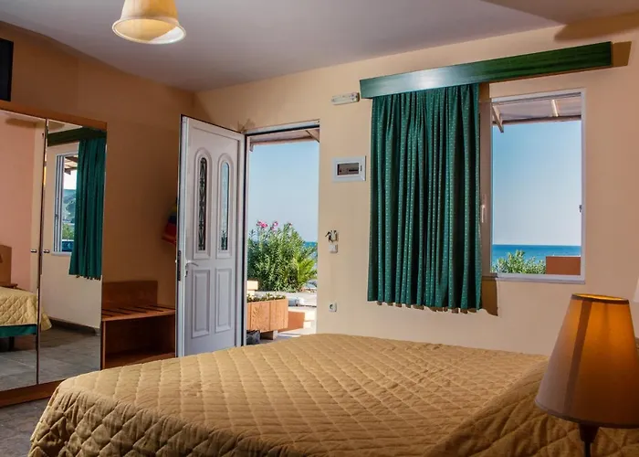 Limanaki Seafront 3*