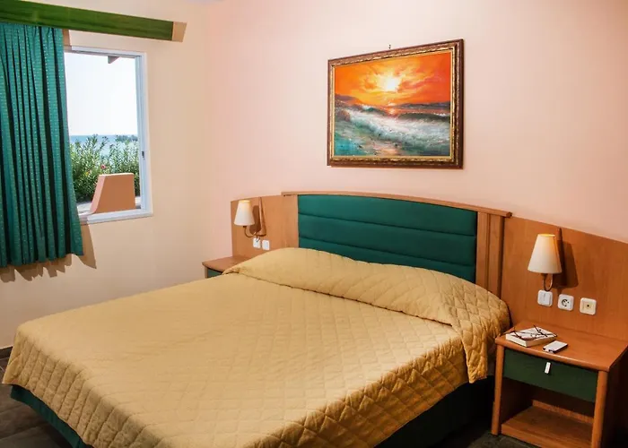 Limanaki Seafront 3*