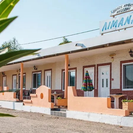 Limanaki Seafront 3* Φαληράκι